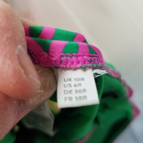 Boden Talamanca pink green geometric print ruched one piece swimsuit - Picture 4 of 10